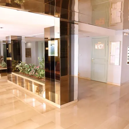 Apartman Magnifique 2p Climatise Avec Terrasse, Garage Et Wifi Gratuit - Fr-1-196-196 Menton